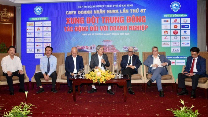 Các chuyên gia, doanh nghiệp chia sẻ những tác động đến doanh nghiệp từ xung đột tại Trung Đông. (Ảnh: MINH XUÂN)