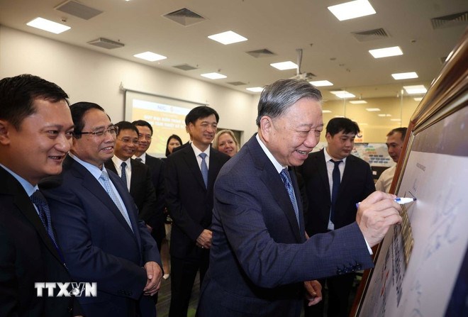 Tổng Bí thư Tô Lâm tại Lễ khai trương Trung tâm vi mạch bán dẫn. (Ảnh: TTXVN)