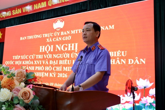 Ông Lê Văn Đông, Viện trưởng VKSND TPHCM, người ứng cử ĐBQH khóa XVI, trình bày chương trình hành động