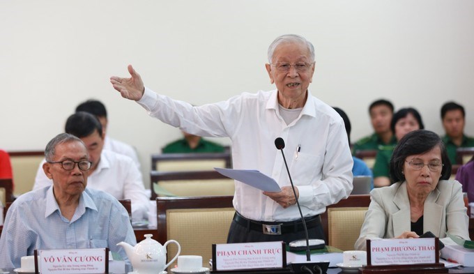 Đồng chí Phạm Chánh Trực phát biểu tại hội thảo. Ảnh: NGUYỄN HOÀNG