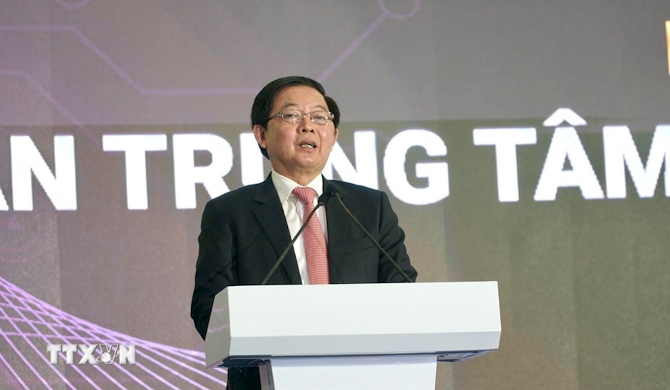 Phó Thủ tướng Chính phủ Hồ Quốc Dũng phát biểu tại lễ khởi công. (Ảnh: TTXVN)