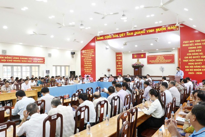 Quang cảnh hội nghị