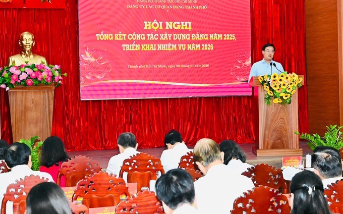 Đồng ch&iacute; L&ecirc; Quốc Phong ph&aacute;t biểu chỉ đạo. .(Ảnh SGGP)