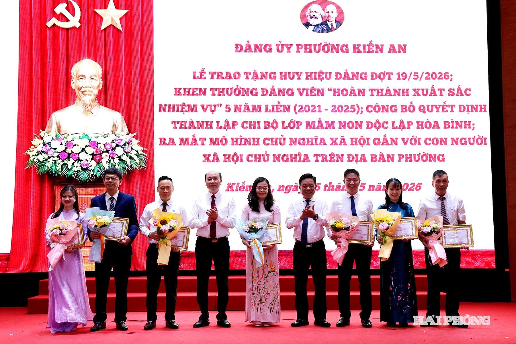 giay-khen.jpg