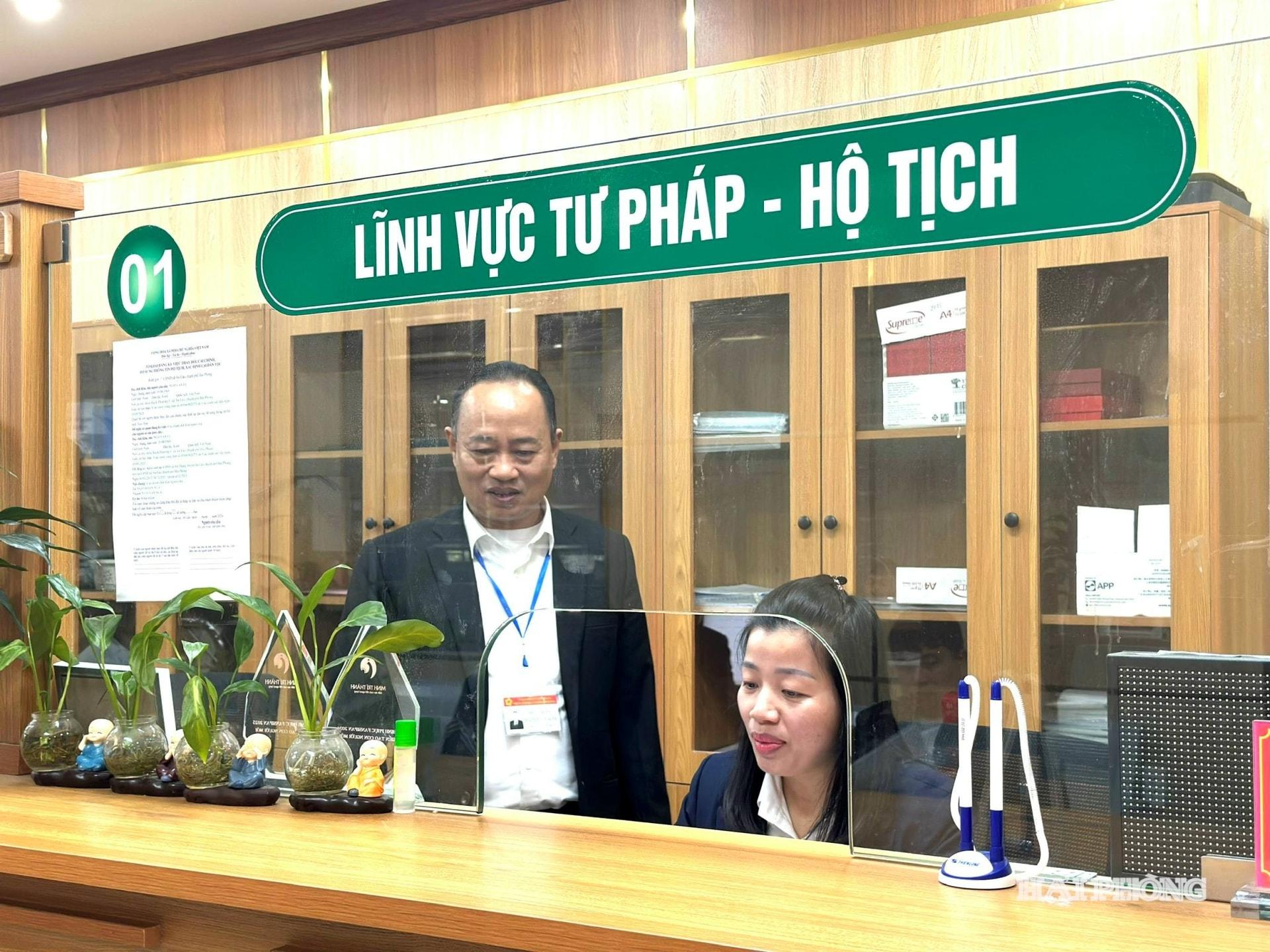 X&acirc;y dựng Ch&iacute;nh quyền th&acirc;n thiện l&agrave; 1 trong số 11 m&ocirc; h&igrave;nh trọng t&acirc;m Ban Chấp h&agrave;nh Đảng bộ th&agrave;nh phố Hải Ph&ograve;ng y&ecirc;u cầu triển khai thực hiện