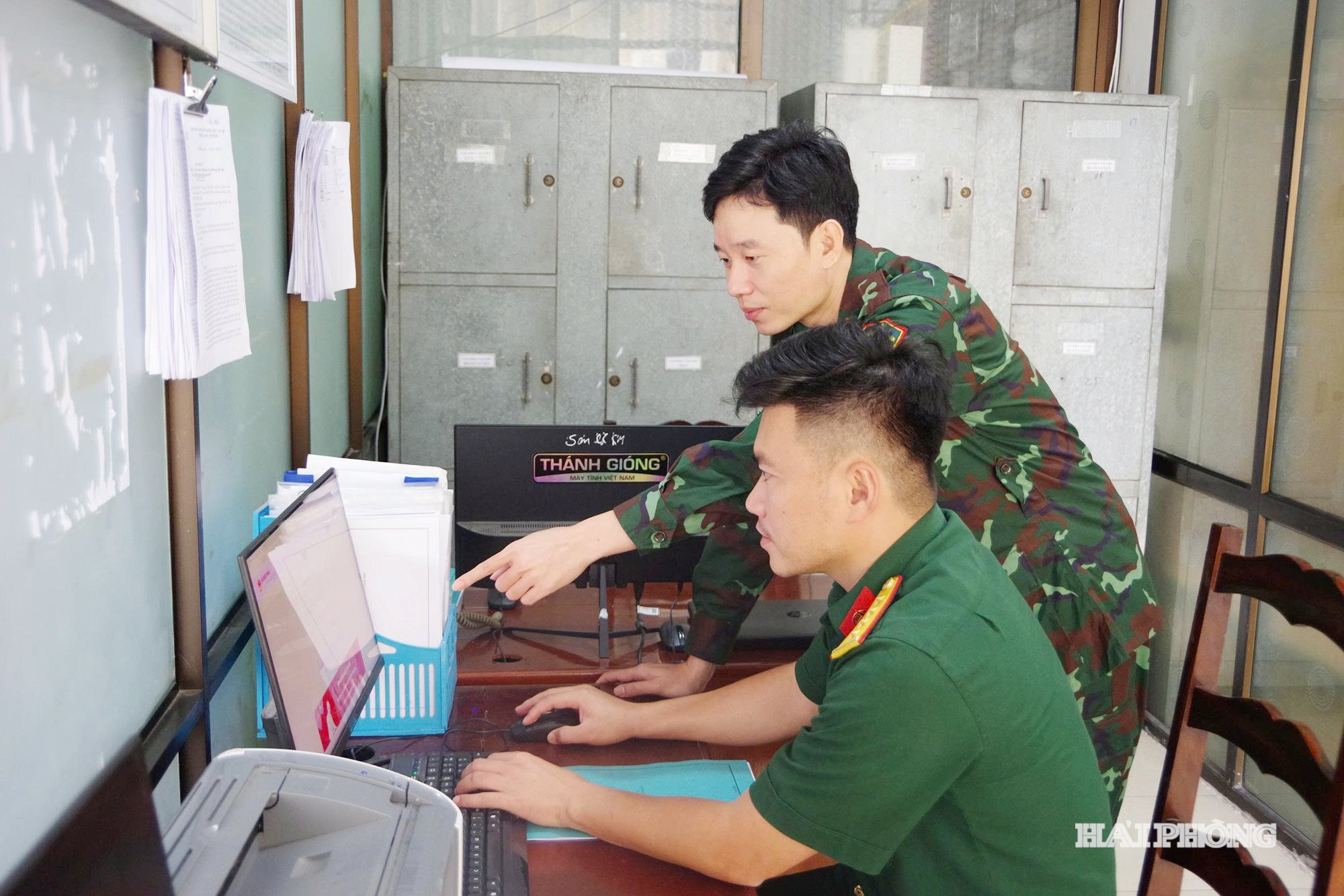 thong-tin.jpg