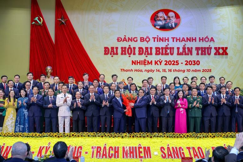 Thủ tướng: Xây dựng Thanh Hóa thành “tỉnh kiểu mẫu”, một cực tăng trưởng mới của đất nước- Ảnh 10.