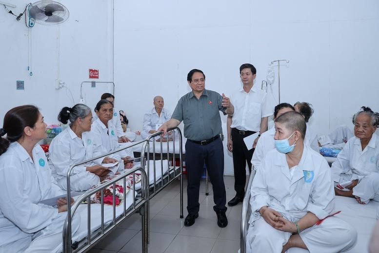 Thủ tướng: Chậm nhất cuối năm 2026 phải xong dự án Bệnh viện Ung bướu Cần Thơ- Ảnh 1. Thủ tướng: Chậm nhất cuối năm 2026 phải xong dự án Bệnh viện Ung bướu Cần Thơ- Ảnh 1.