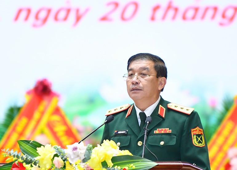 Thượng tướng Trương Thiên Tô, Phó Chủ nhiệm Tổng cục Chính trị Quân đội nhân dân Việt Nam phát biểu tại buổi lễ. z7136312945752-e8eaf3f37a59fd18d4f49af055dc33a5.jpg