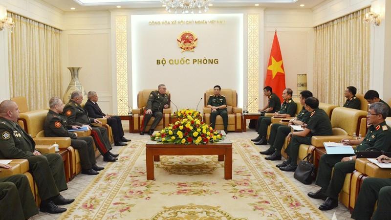 Quang cảnh buổi tiếp. (Ảnh: HÀ PHƯƠNG)