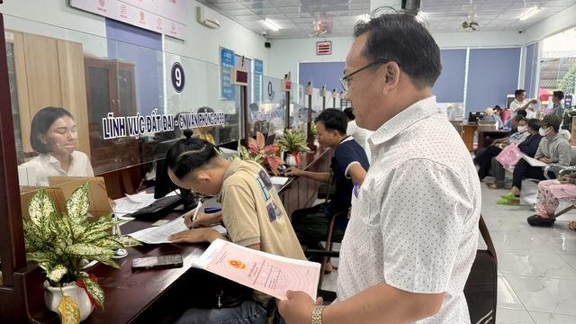 TP.HCM: Một số chính sách cho cán bộ, công chức, viên chức có hiệu lực từ 2026- Ảnh 2.