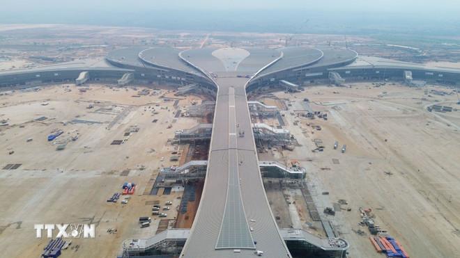Nhà ga hành khách sân bay Long Thành. (Ảnh: Công Phong/TTXVN) ttxvn-san-bay-long-thanh-0912.jpg