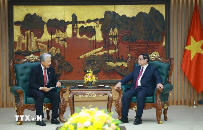 Thủ tướng Phạm Minh Chính tiếp Thống đốc tỉnh Tochigi (Nhật Bản) Fukuda Tomikazu. (Ảnh: Dương Giang/TTXVN) ttxvn-thu-tuong-pham-minh-chinh-tiep-thong-doc-tinh-tochigi-nhat-ban-2.jpg