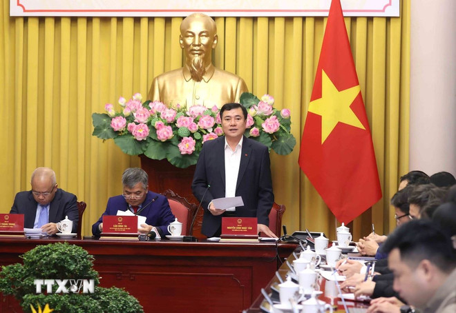 Thứ trưởng Bộ Công Thương Nguyễn Sinh Nhật Tân phát biểu. (Ảnh: An Đăng/TTXVN) ttxvn-lenh-cua-chu-tich-nuoc-cong-bo-12-luat-duoc-ky-hop-thu-10-quoc-hoi-xv-thong-qua-0601-2.jpg