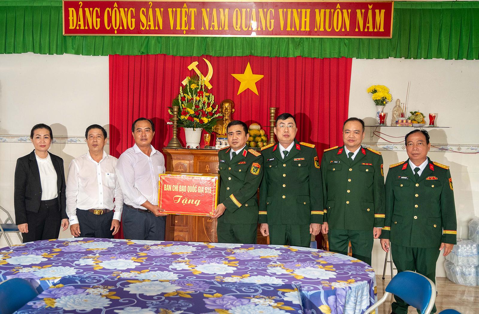 Quân khu 9 xuất quân làm nhiệm vụ tìm kiếm, quy tập hài cốt liệt sĩ tại Campuchia mùa khô 2025 - 2026