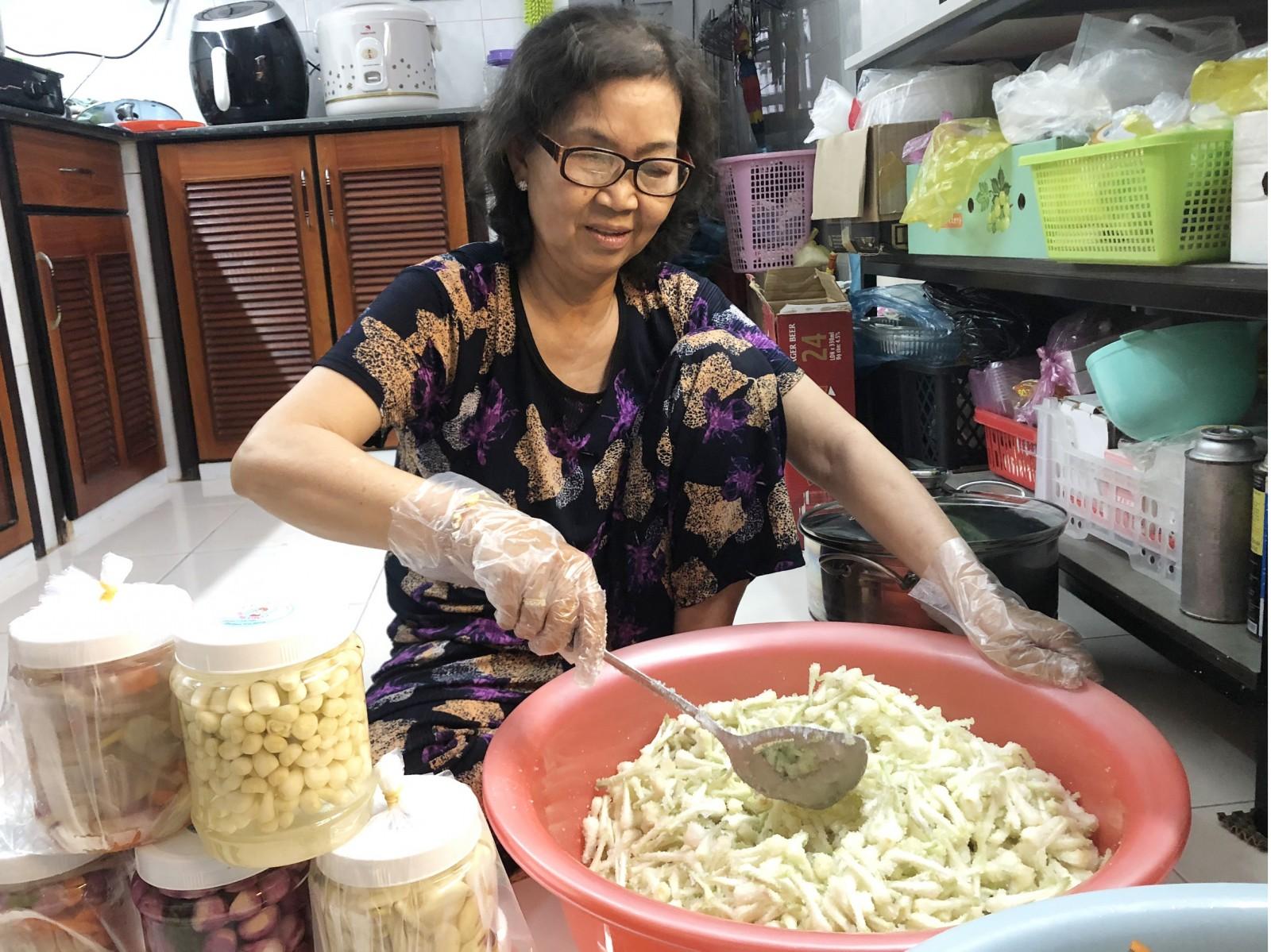 Thu nhập từ thực phẩm nhà làm