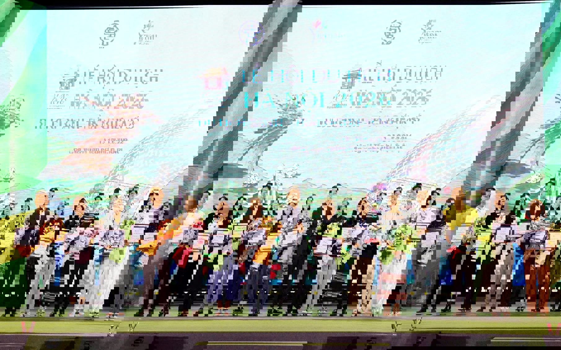 Lễ hội Du lịch Hà Nội 2026 thu hút gần 80.000 lượt người dân và du khách tham quan - Ảnh 1.