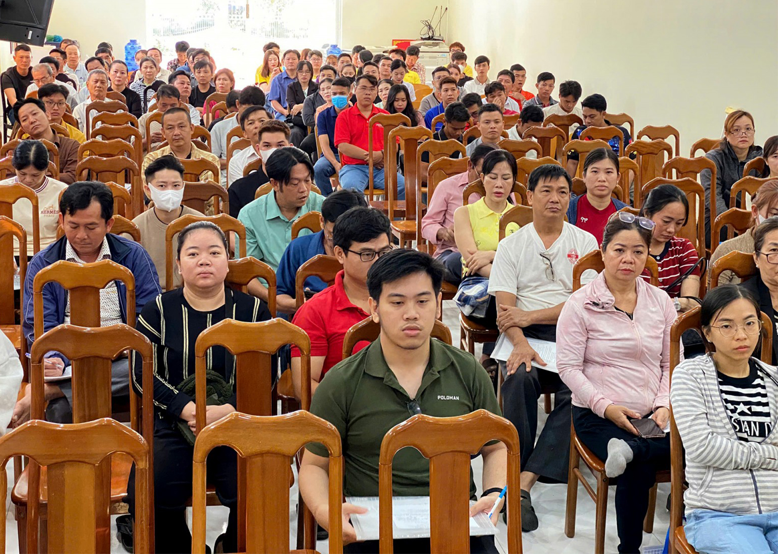 Thuế Cơ sở 11 tuyên truyền chính sách thuế mới cho cá nhân, hộ kinh doanh 10 xã, phường