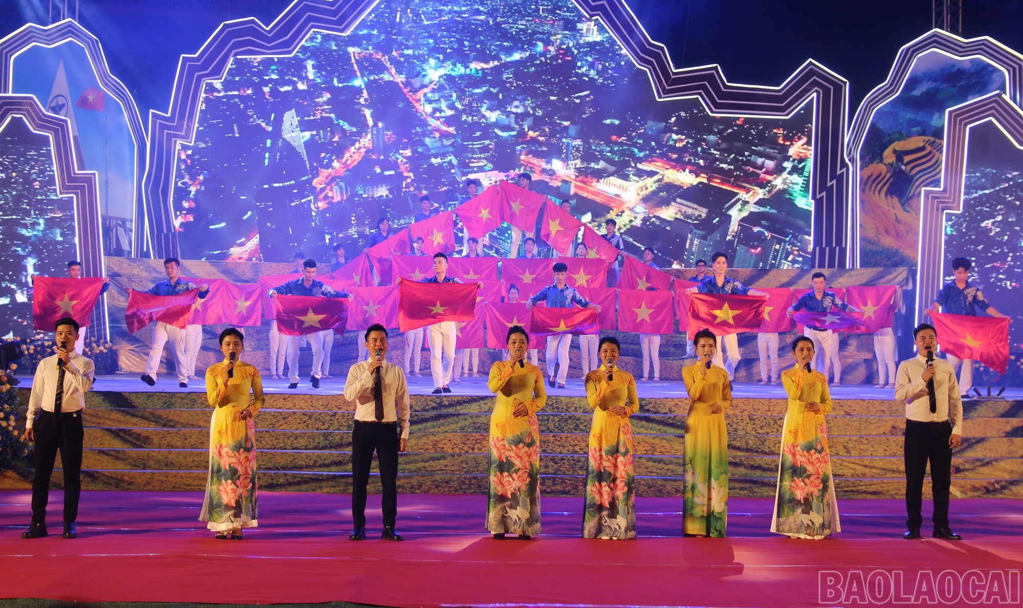 Lào Cai: Thúc đẩy công nghiệp văn hóa gắn với phát triển kinh tế - xã hội bền vững - Ảnh 1.