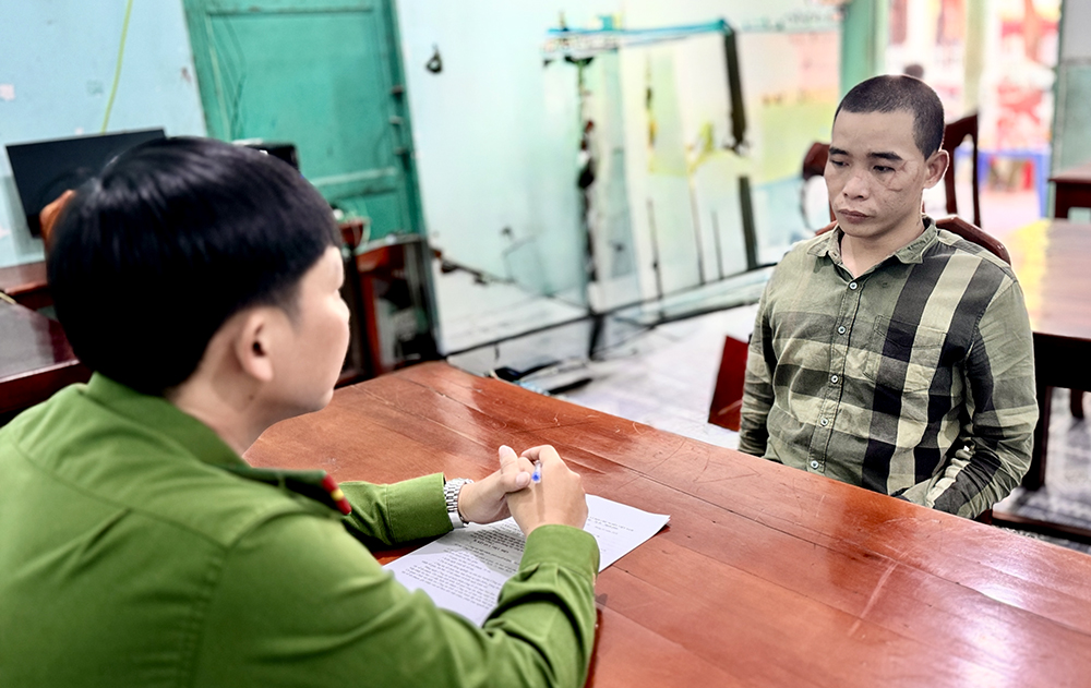 Công an An Giang liên tiếp bắt giữ 2 đối tượng trốn truy nã
