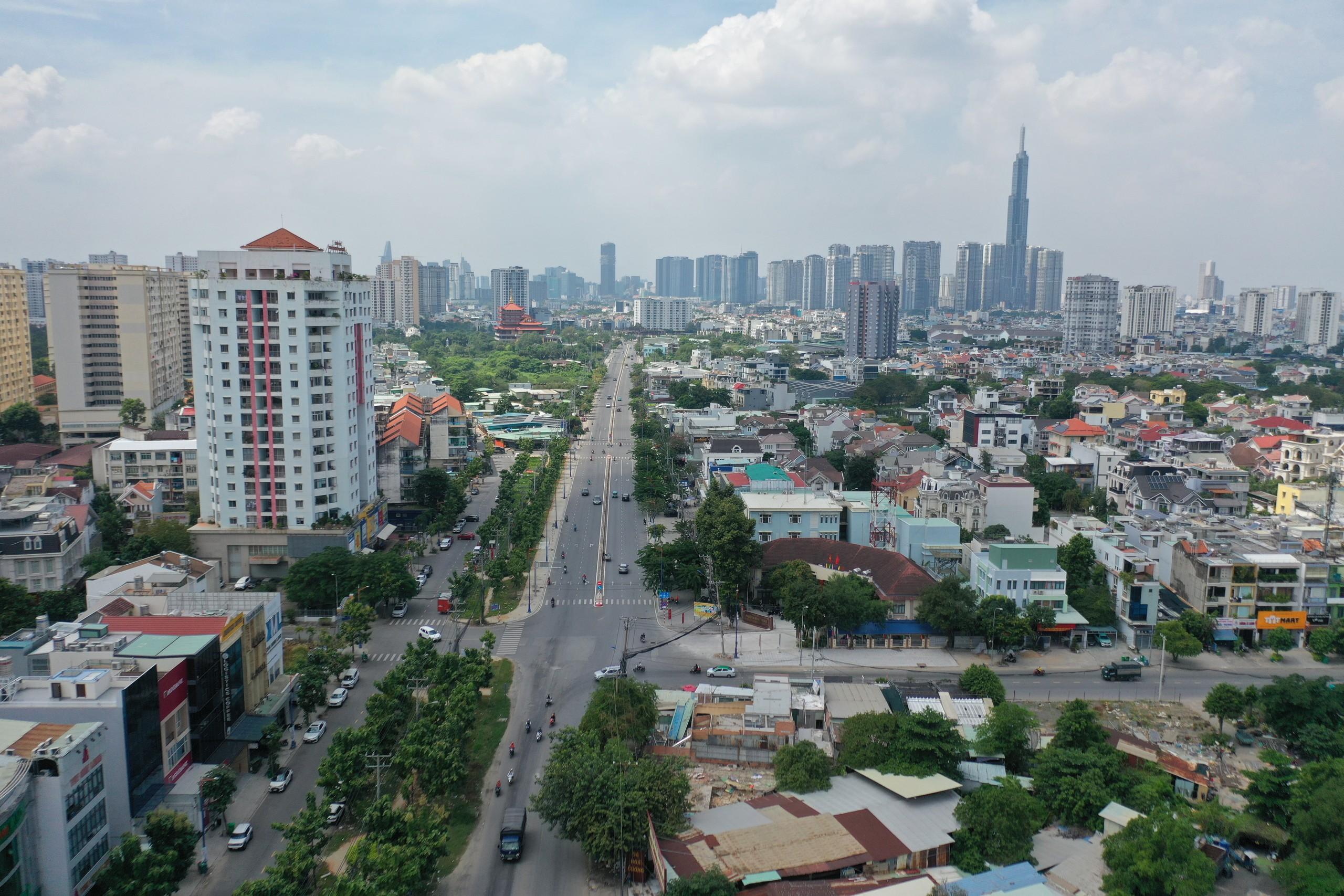 TP.HCM: Người dân tháo dỡ nhà, bàn giao mặt bằng mở rộng đường Lương Định Của- Ảnh 5.