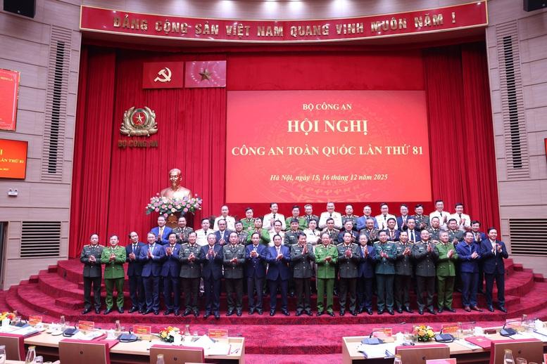 Thủ tướng Phạm Minh Chính dự Hội nghị Công an toàn quốc lần thứ 81- Ảnh 9. Thủ tướng Phạm Minh Chính dự Hội nghị Công an toàn quốc lần thứ 81- Ảnh 9.