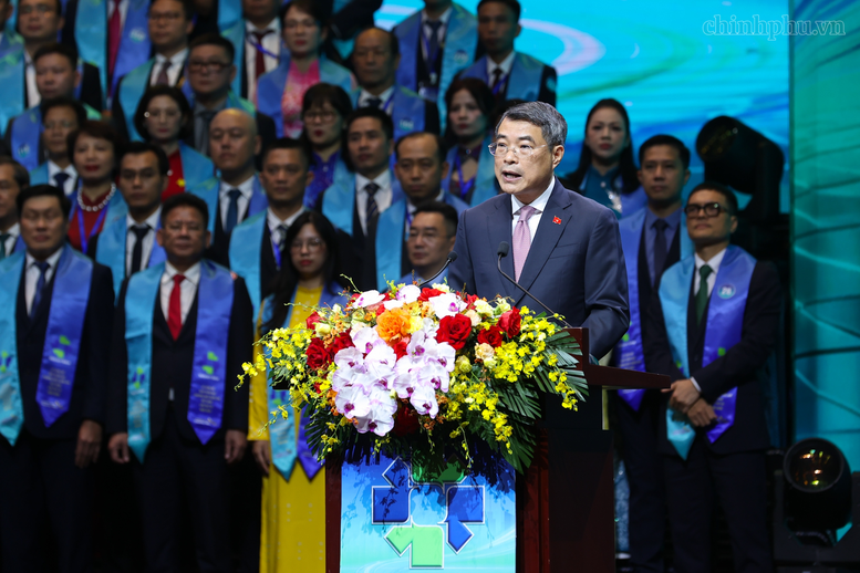 Thủ tướng Lê Minh Hưng: Chuyển từ 'làm ra tại Việt Nam' sang 'sáng tạo bởi Việt Nam'- Ảnh 2.