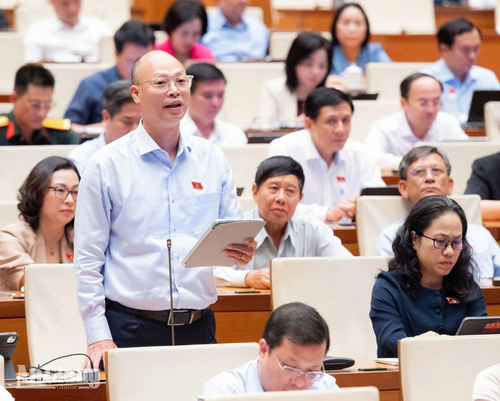 Đại biểu Quốc hội tỉnh An Giang góp ý dự án Luật Phát triển đô thị