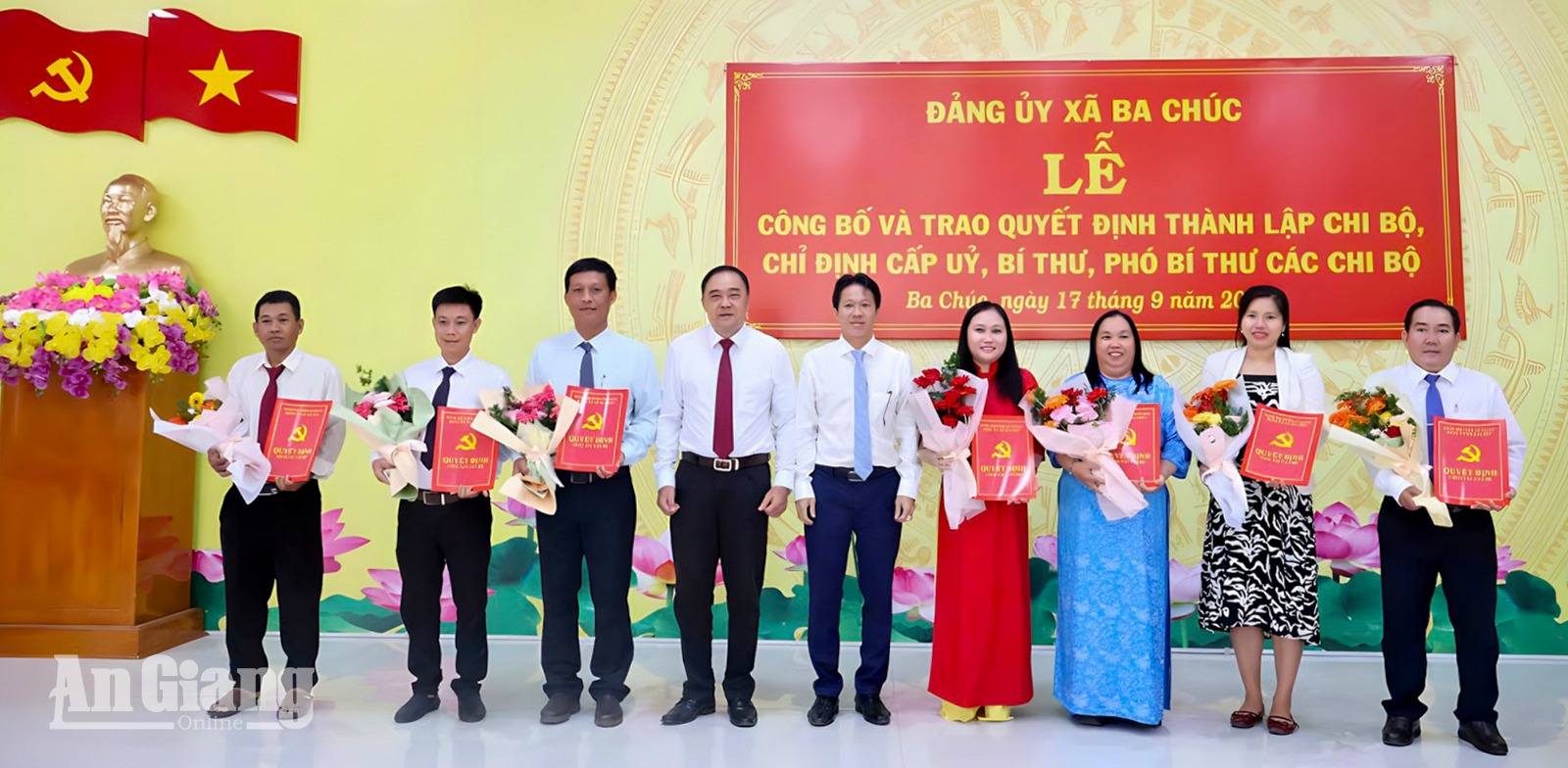 Ba Chúc kết thúc hoạt động của 2 chi bộ, thành lập mới 8 chi bộ