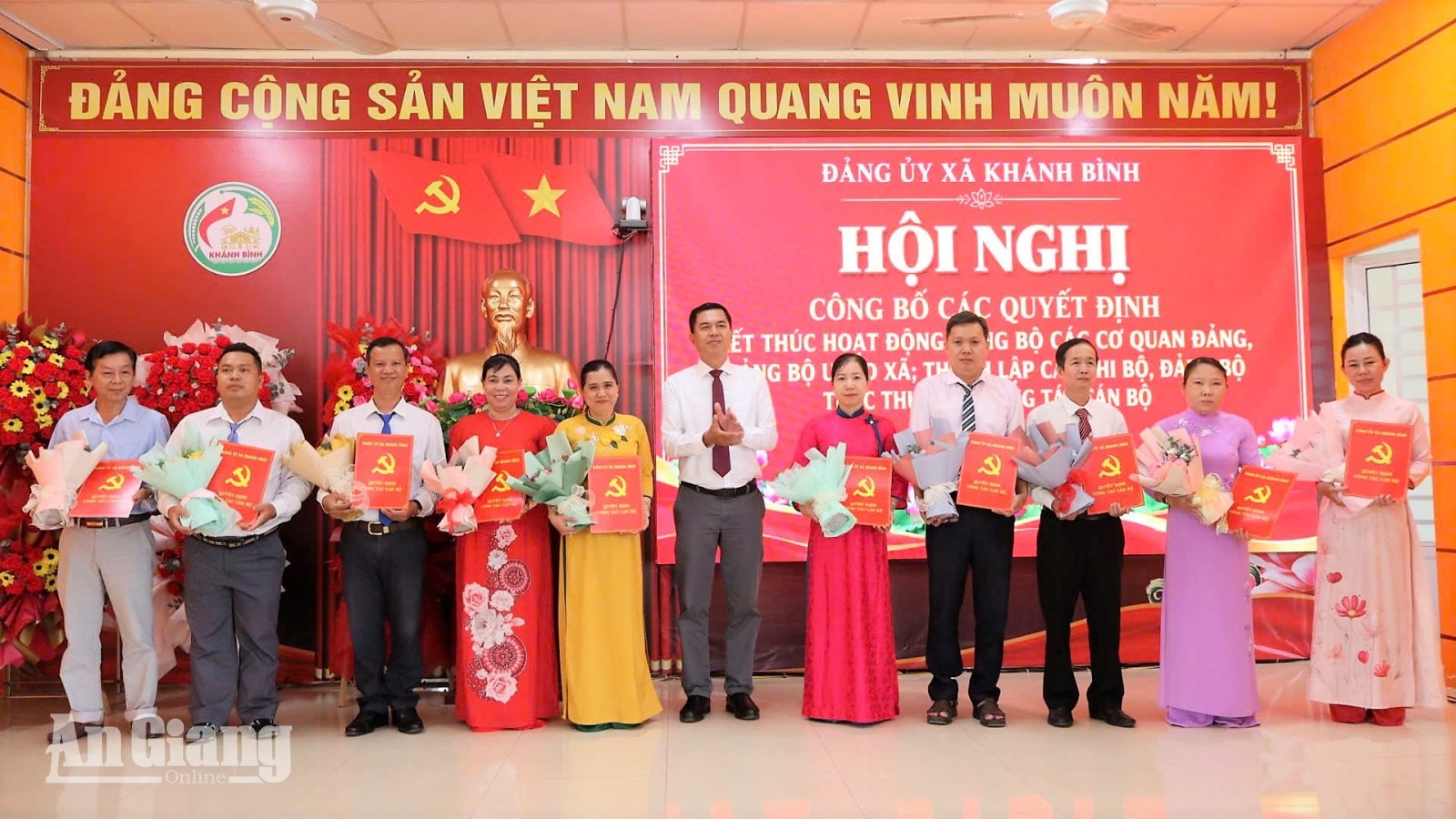 Khánh Bình thành lập mới 13 chi, đảng bộ cơ sở