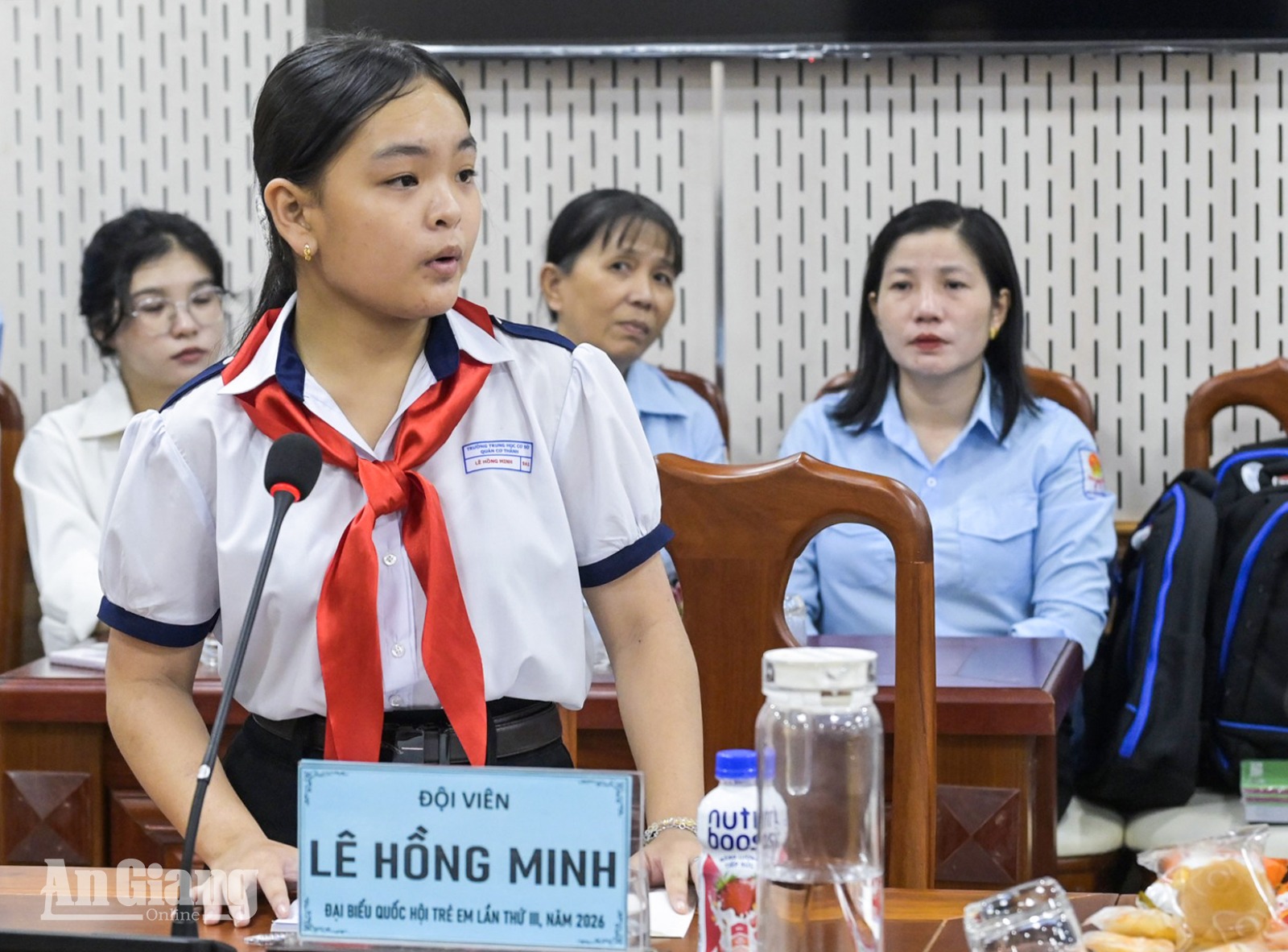 Trang bị kỹ năng cho đại biểu trẻ em An Giang dự “Quốc hội trẻ em”