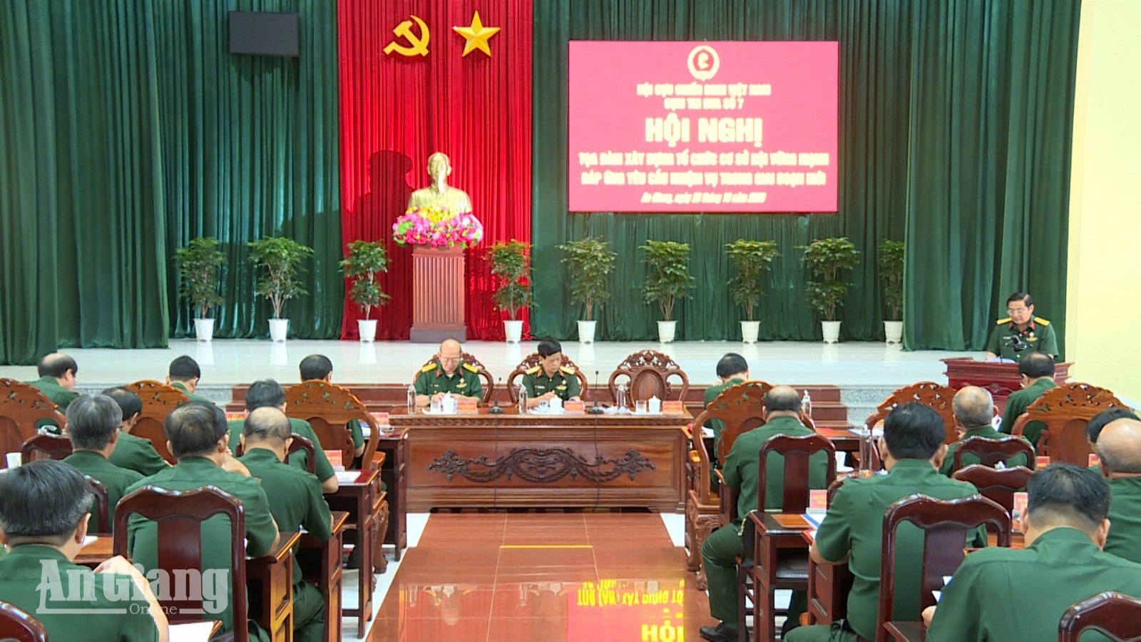 Cựu chiến binh Cụm thi đua số 7 hỗ trợ hơn 280,8 tỷ đồng làm nhà
