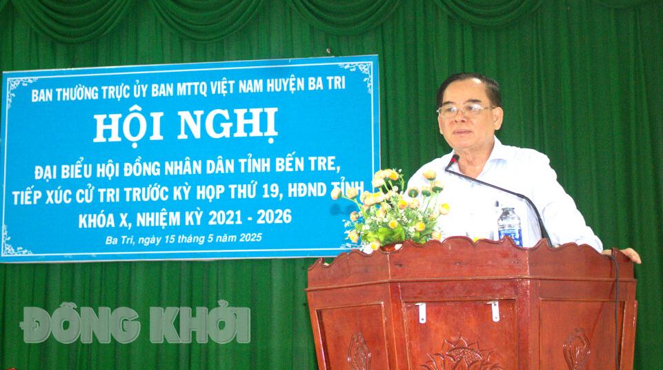 Chủ tịch UBND tỉnh Trần Ngọc Tam tiếp xúc cử tri tại Ba Tri