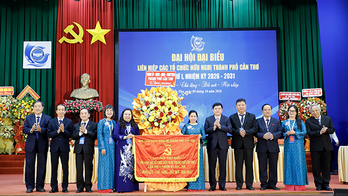 Chuyển từ giao lưu hữu nghị đơn thuần sang kiến tạo phát triển, chú trọng chất lượng và hiệu quả thực chất