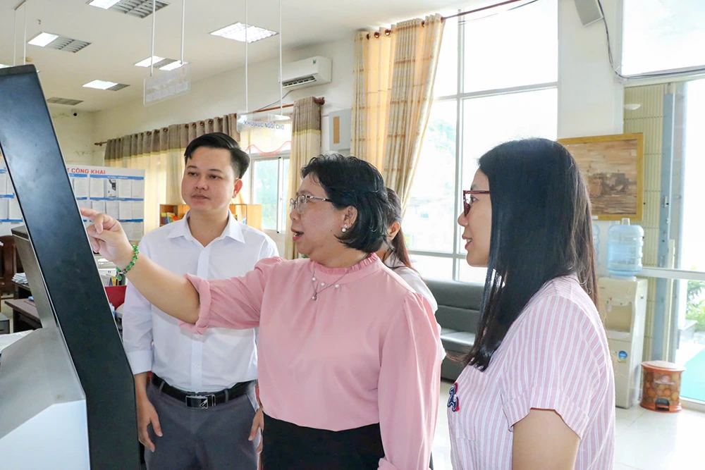 Chấn chỉnh công tác giải quyết thủ tục hành chính, xử lý dứt điểm các vướng mắc liên ngành