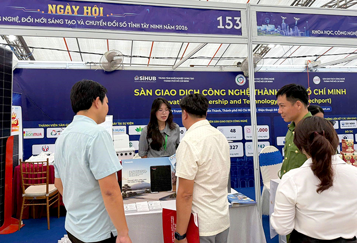 Việt Nam Solar tham gia Ngày hội Khoa học tại Tây Ninh