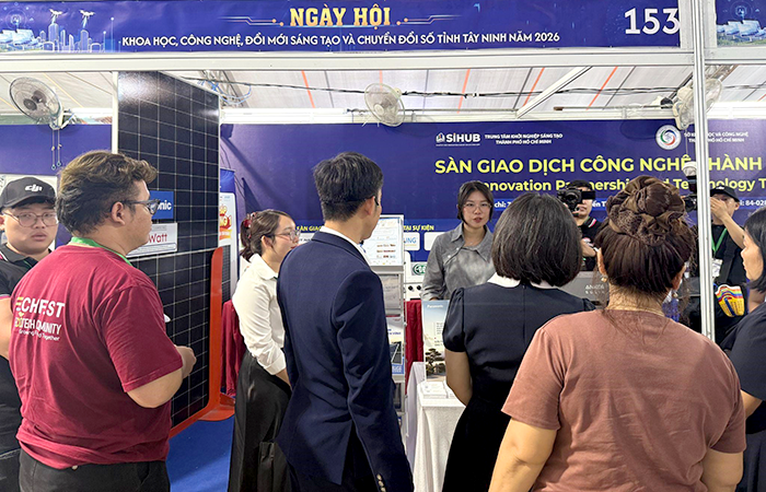 Việt Nam Solar tham gia Ngày hội Khoa học tại Tây Ninh