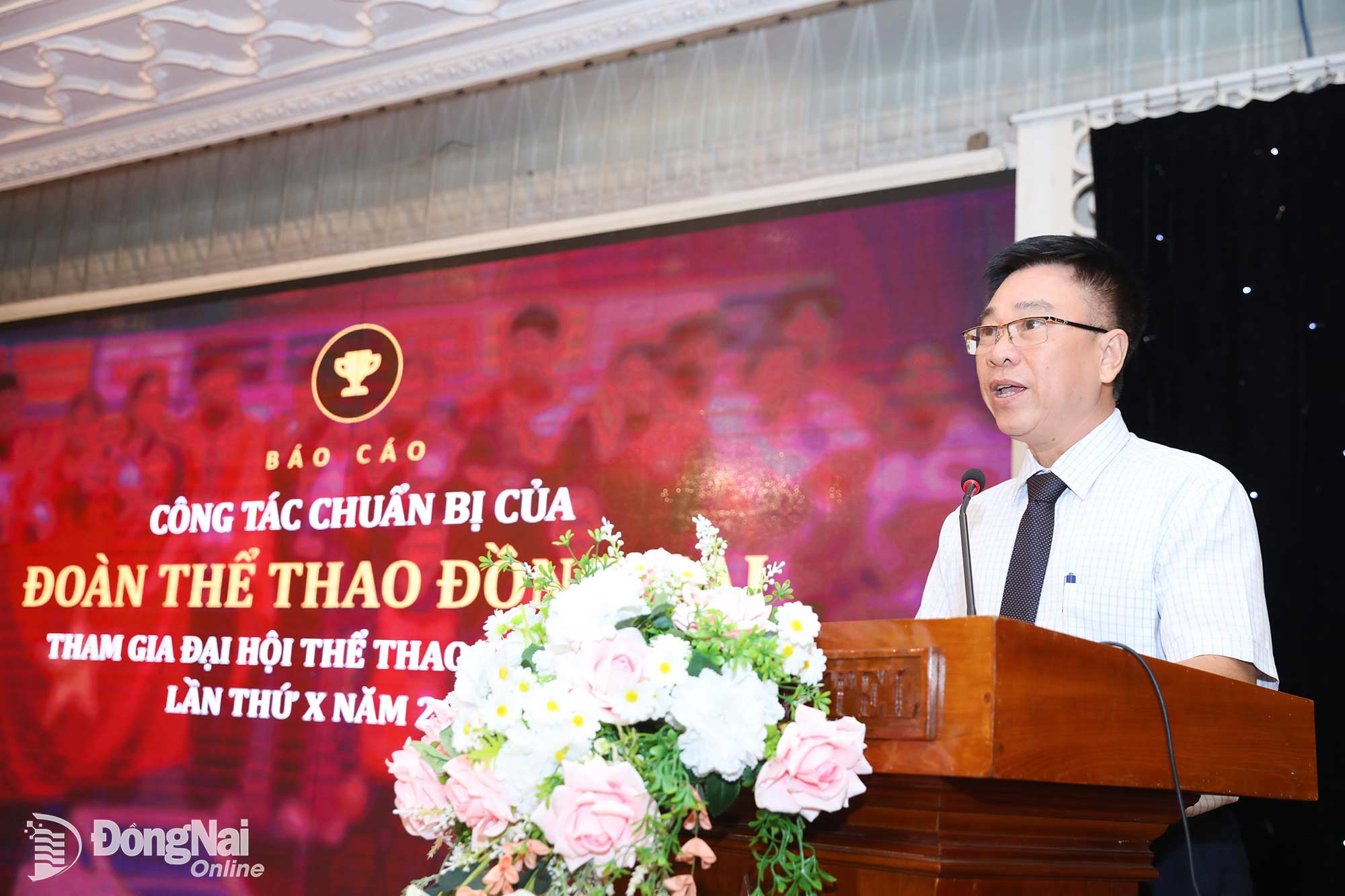 Phó Giám đốc Sở Văn hóa, Thể thao và Du lịch Nguyễn Khắc Vĩnh phát biểu tại buổi lễ. Ảnh: Huy Anh