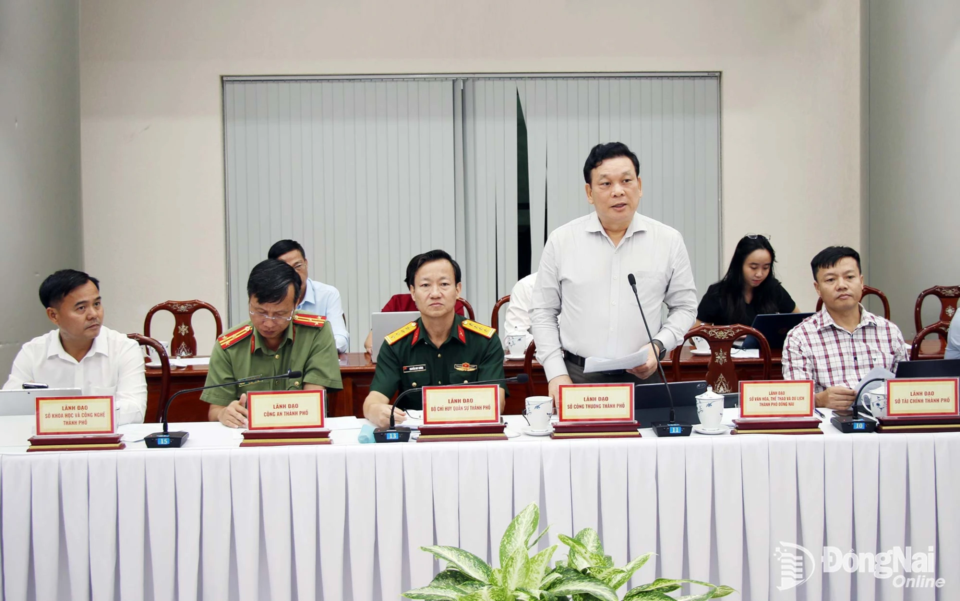 Thành ủy viên, Giám đốc Sở Công thương Đồng Nai Vũ Ngọc Long chia sẻ tại hội thảo. Ảnh: Hải Quân