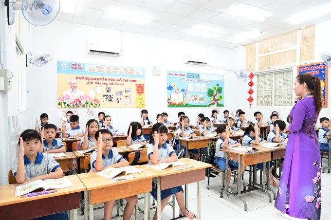 Không gian văn hóa Hồ Chí Minh trong lớp học tại Trường Tiểu học Trần Hưng Đạo (phường Cầu Ông Lãnh). Ảnh: VĂN MINH