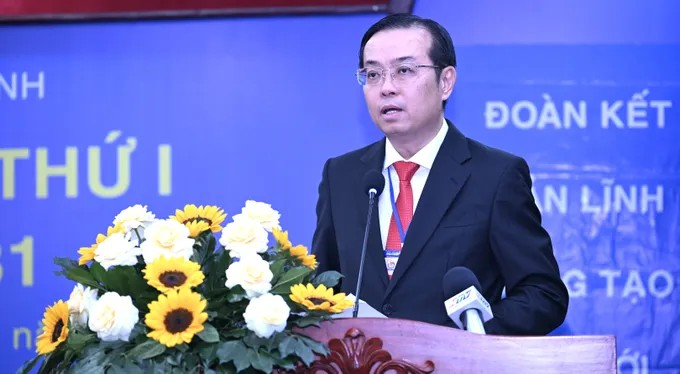 Đồng chí Lê Văn Minh phát biểu tiếp thu các ý kiến chỉ đạo. Ảnh: VĂN MINH