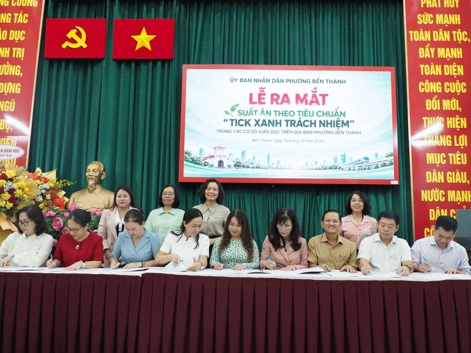 9 trường học trên địa bàn phường Bến Thành ký kết tham gia mô hình 