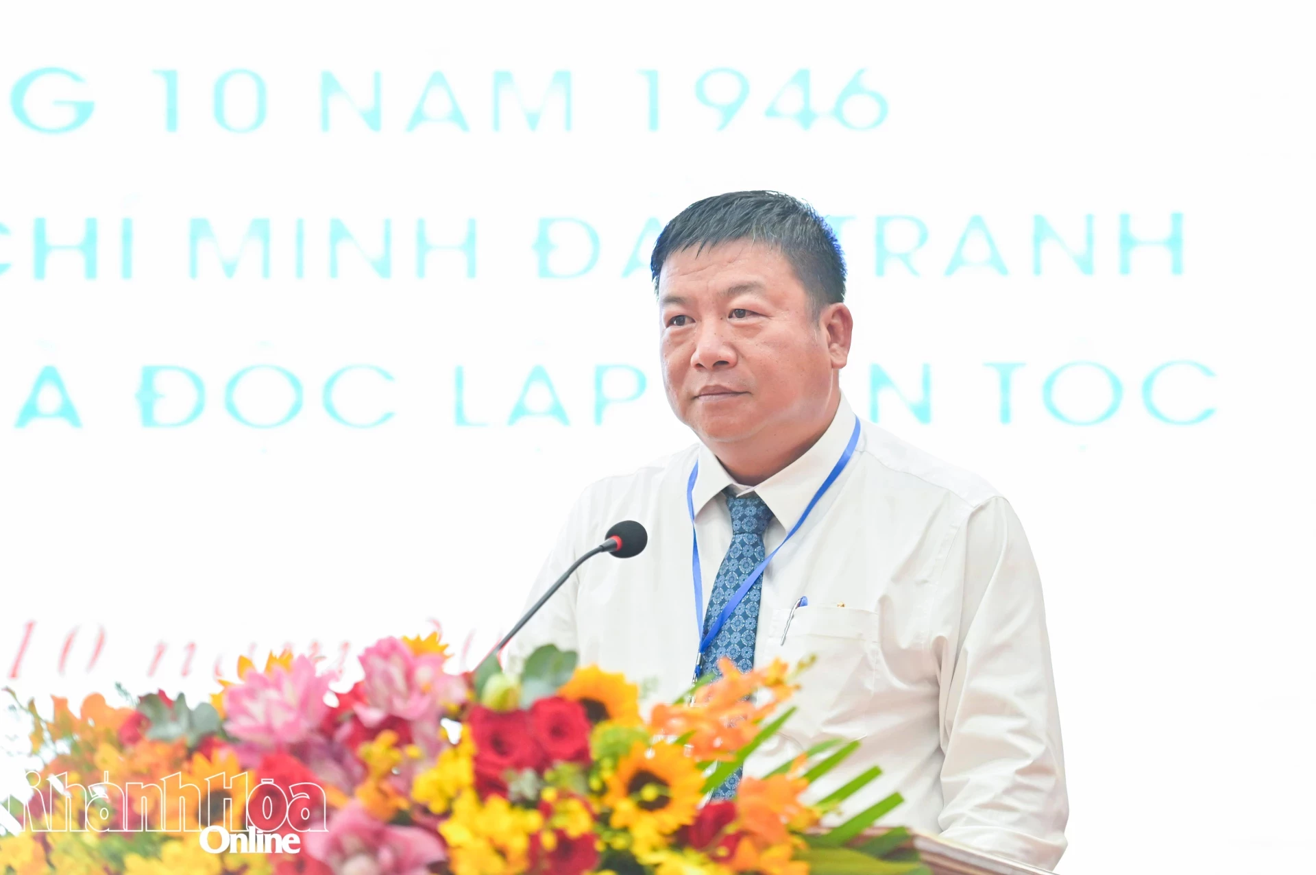 Đồng chí Võ Hoàn Hải tham luận tại hội thảo.