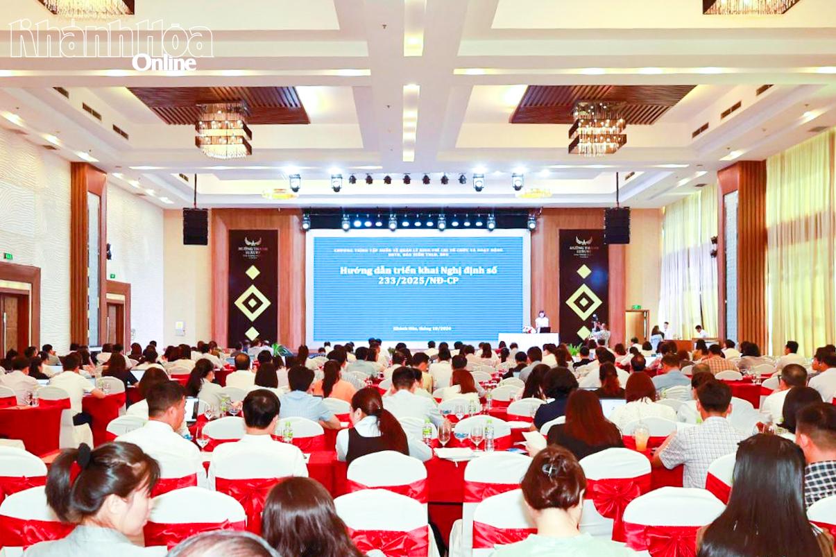 Quang cảnh hội nghị.