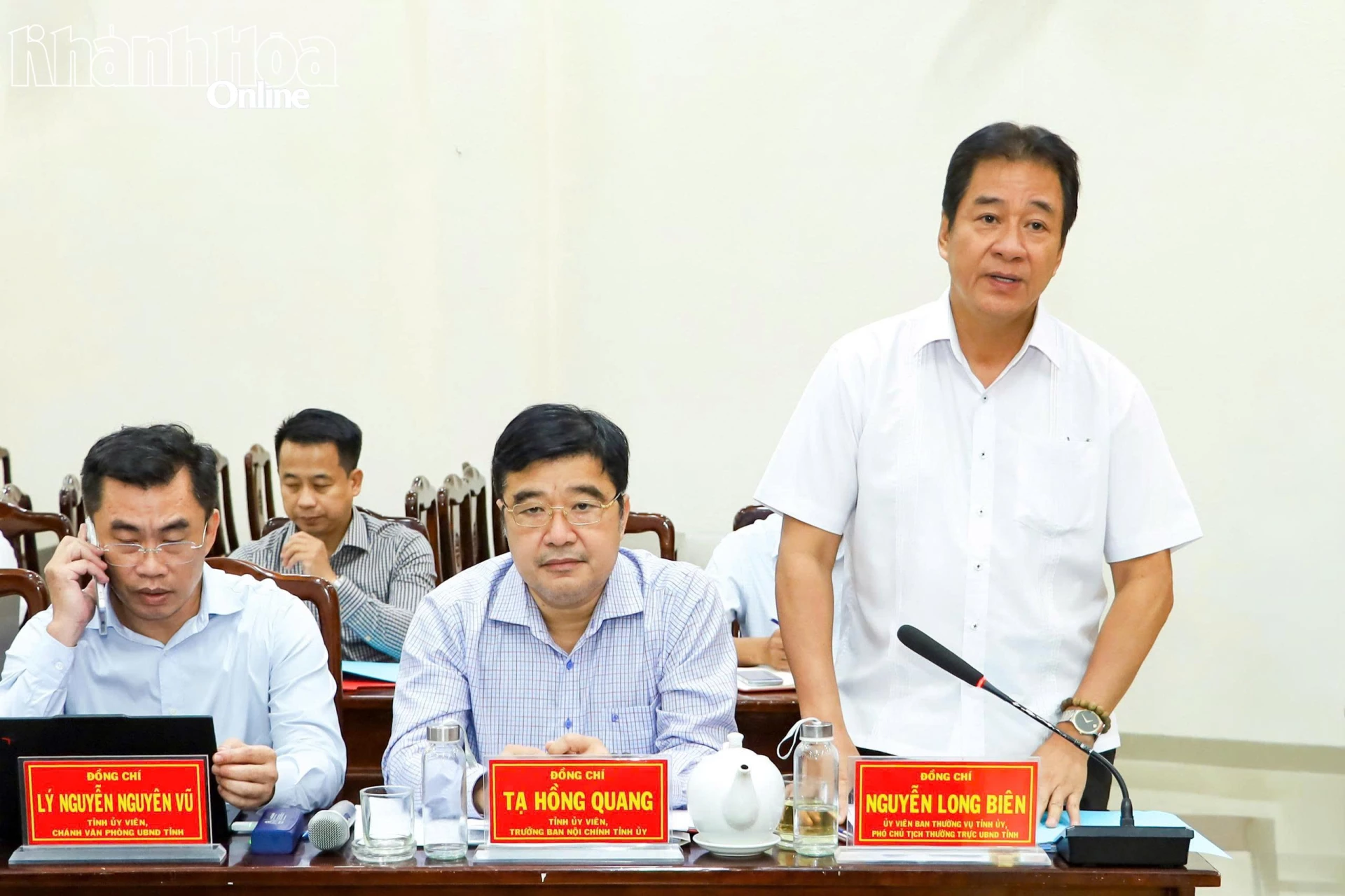 Đồng chí Nguyễn Long Biên phát biểu tại buổi làm việc.