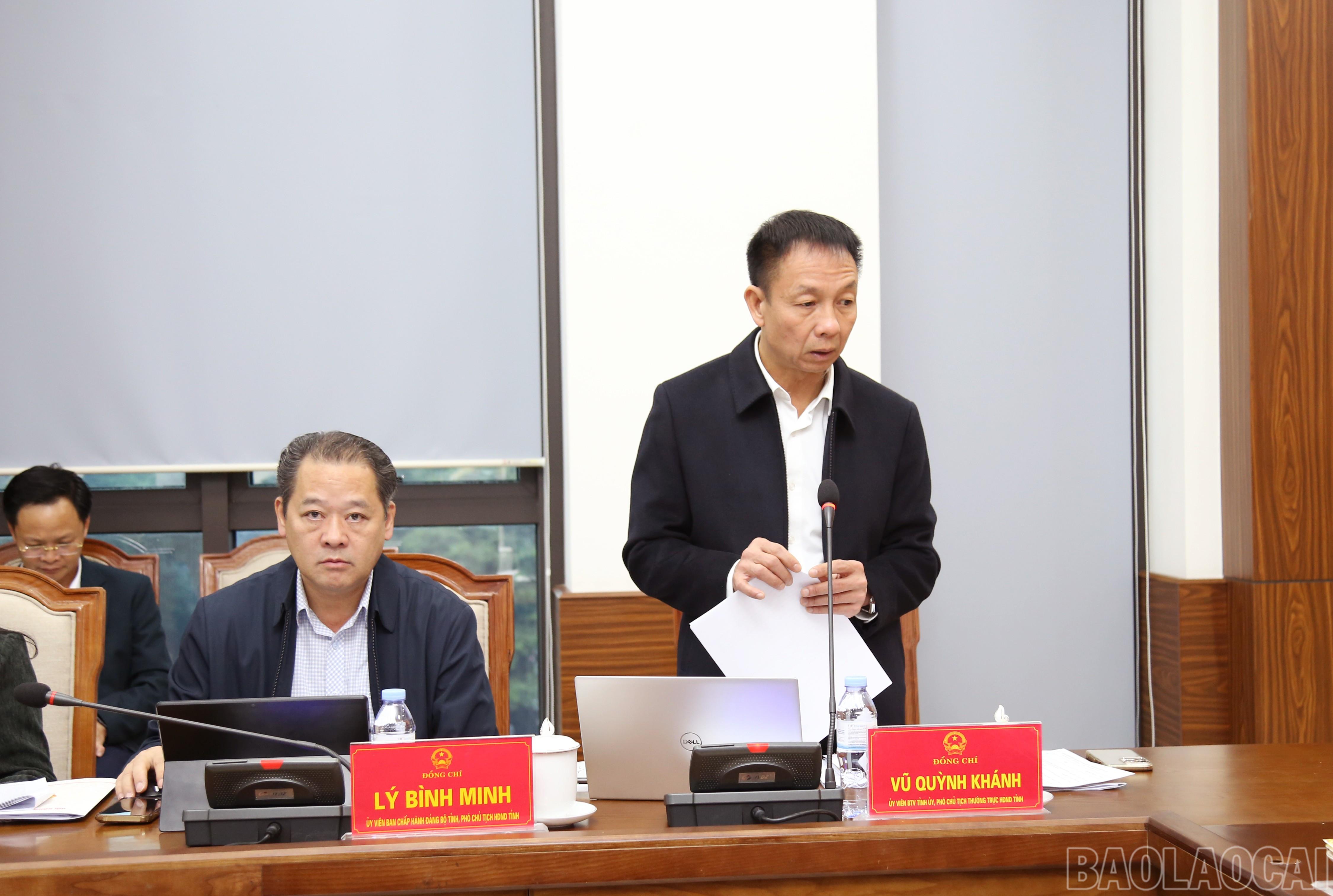 Đồng chí Vũ Quỳnh Khánh - Phó Chủ tịch Thường trực HĐND tỉnh báo công tác chuẩn bị tổ chức kỳ họp thứ 6 (Kỳ họp thường lệ cuối năm 2025) của HĐND tỉnh, nhiệm kỳ 2021 - 2026. baolaocai-br_img-1940.jpg
