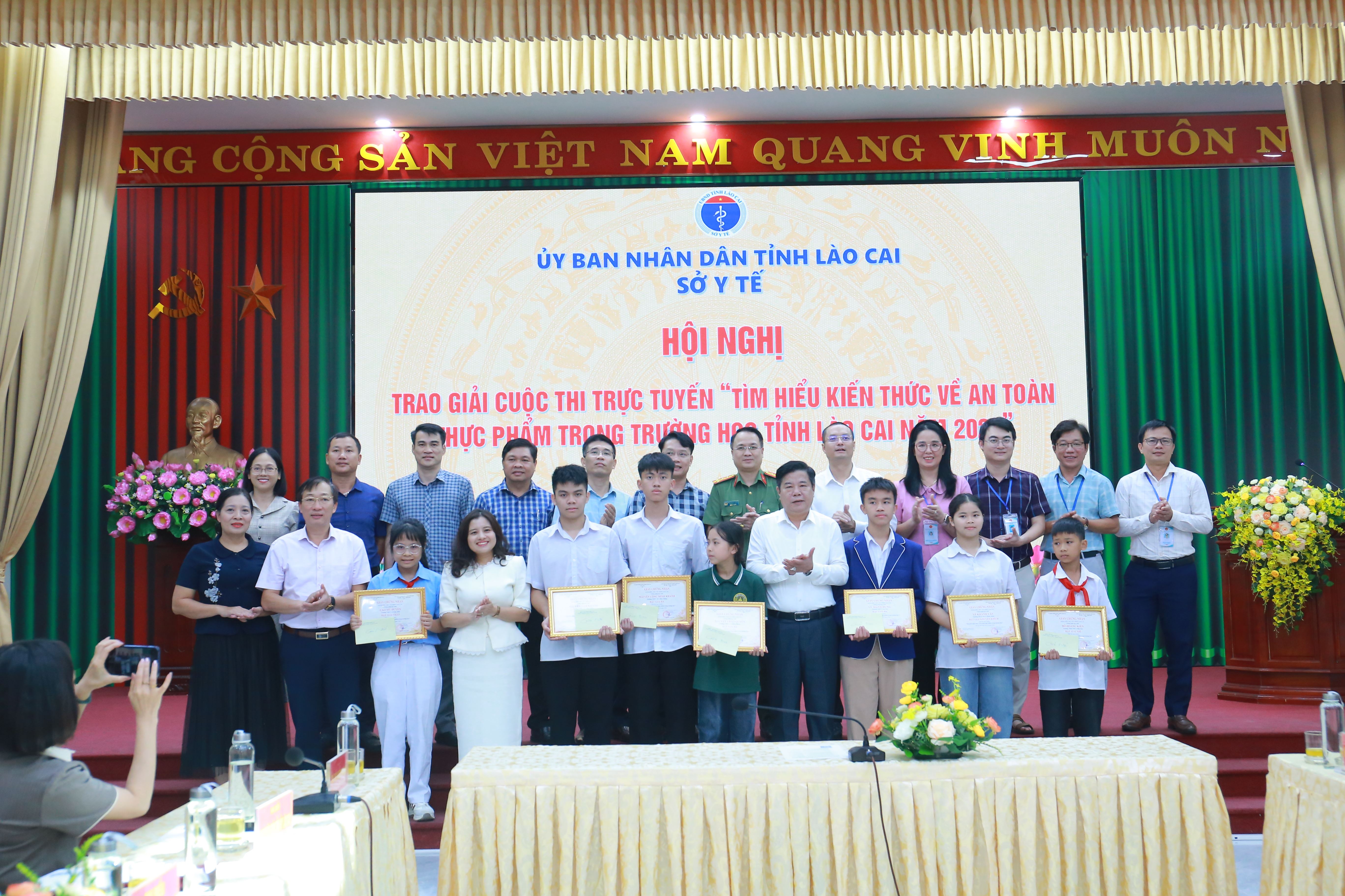 anh tin bai