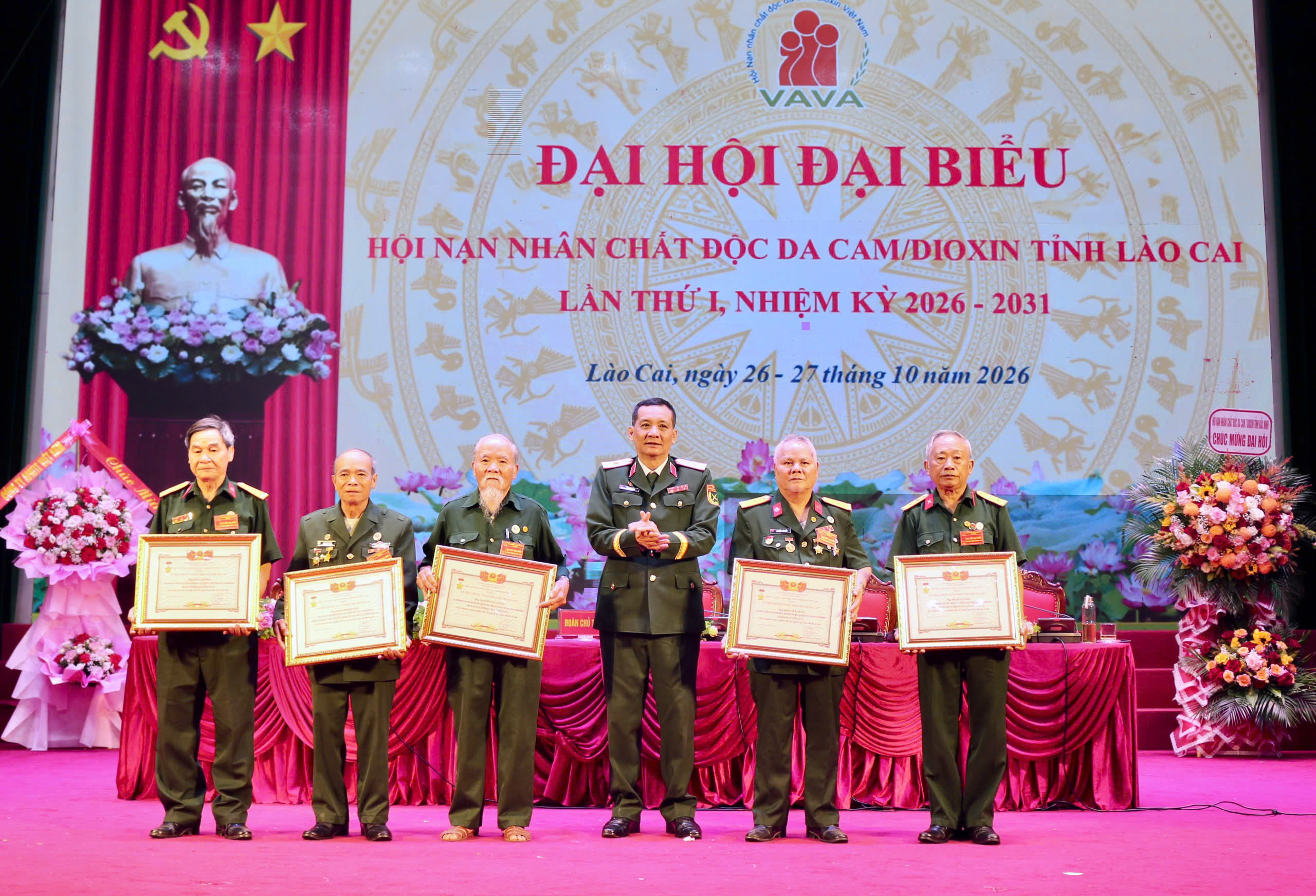 anh tin bai