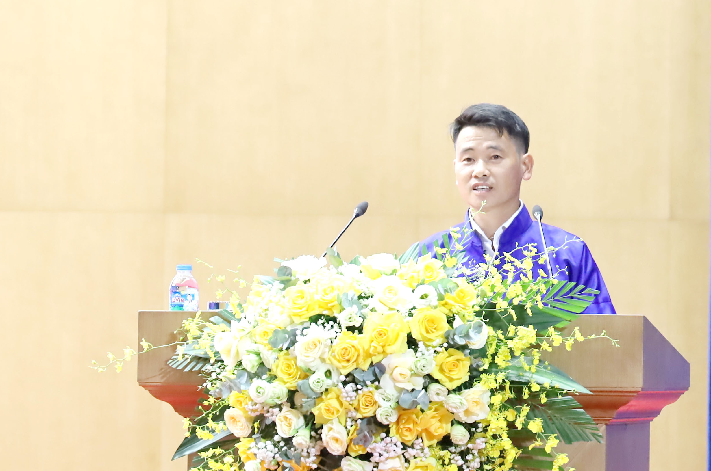 anh tin bai