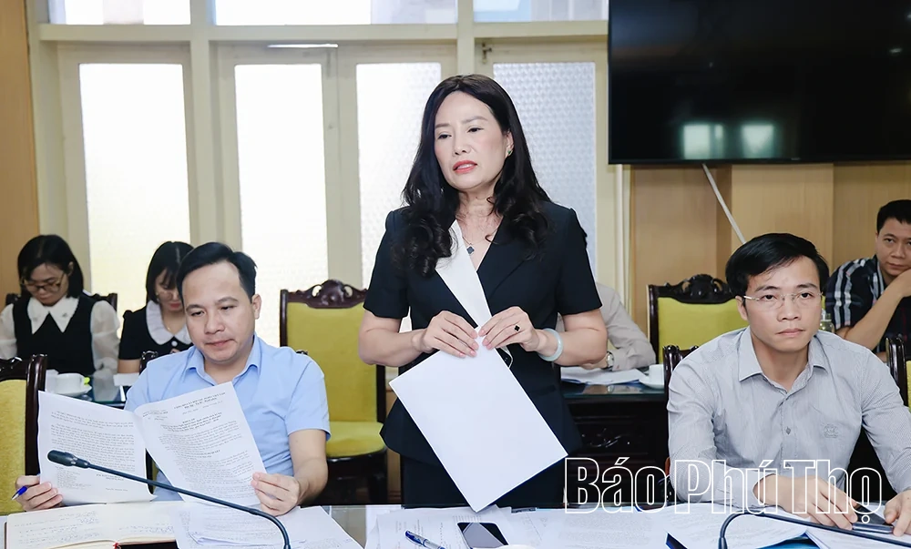 Thẩm tra các dự thảo nghị quyết về chính sách hỗ trợ người có công và Tổ công nghệ số cộng đồng